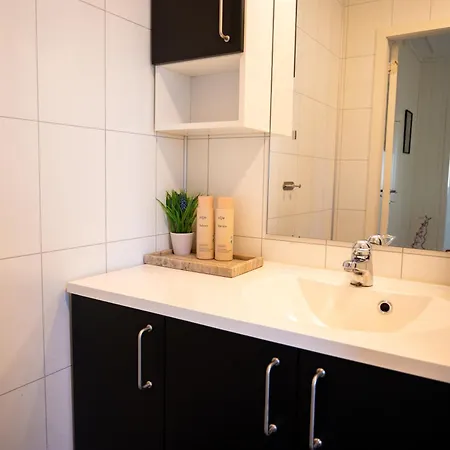 House With A Balcony View Of The Mountains Tromsø